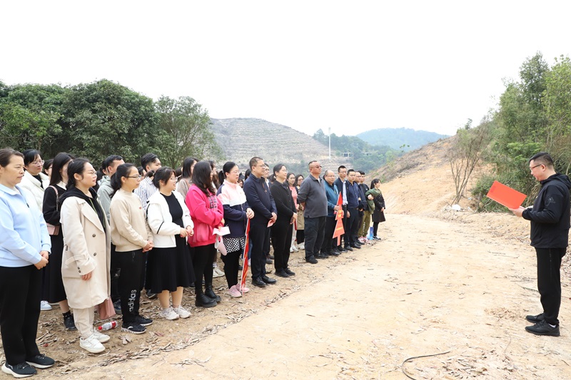 js345线路检测集团党委进行新时期文化实际所植树节主题活动